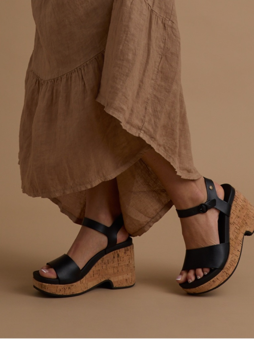 Reef Black Cork Platform Sandals - Picture 8 of 13